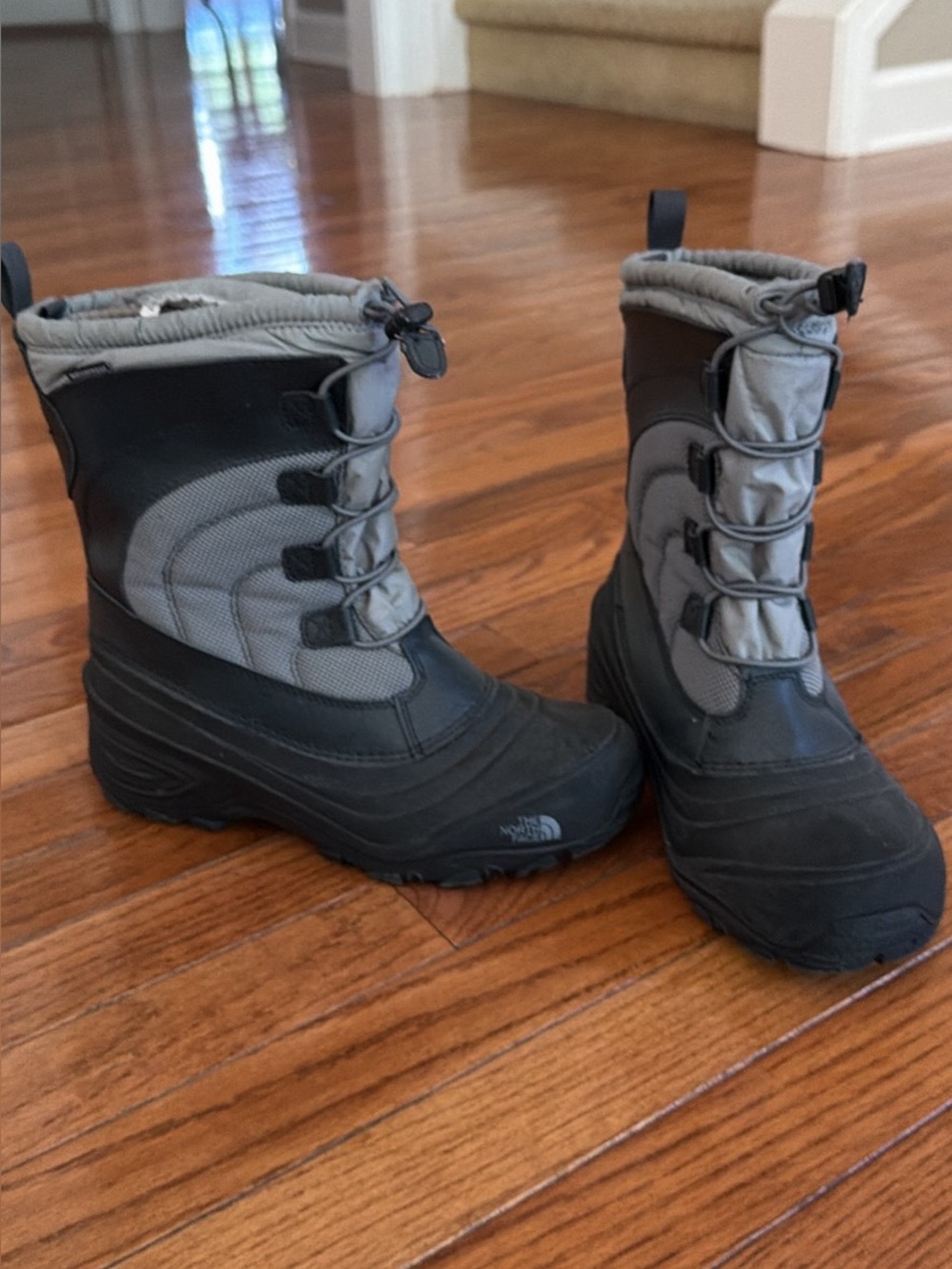 The North Face Kids Black and Gray Winter Snow Boots